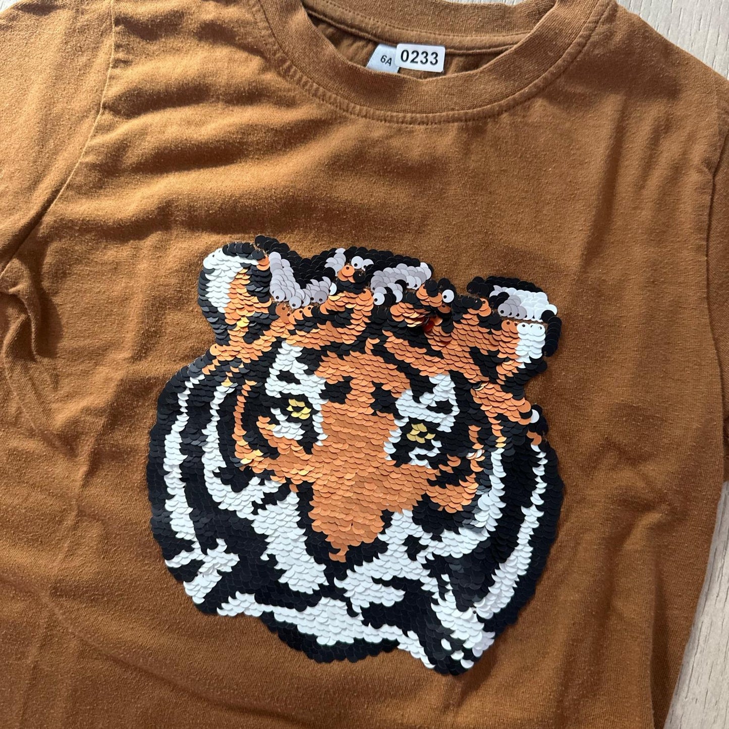 T-Shirt : 6 ans