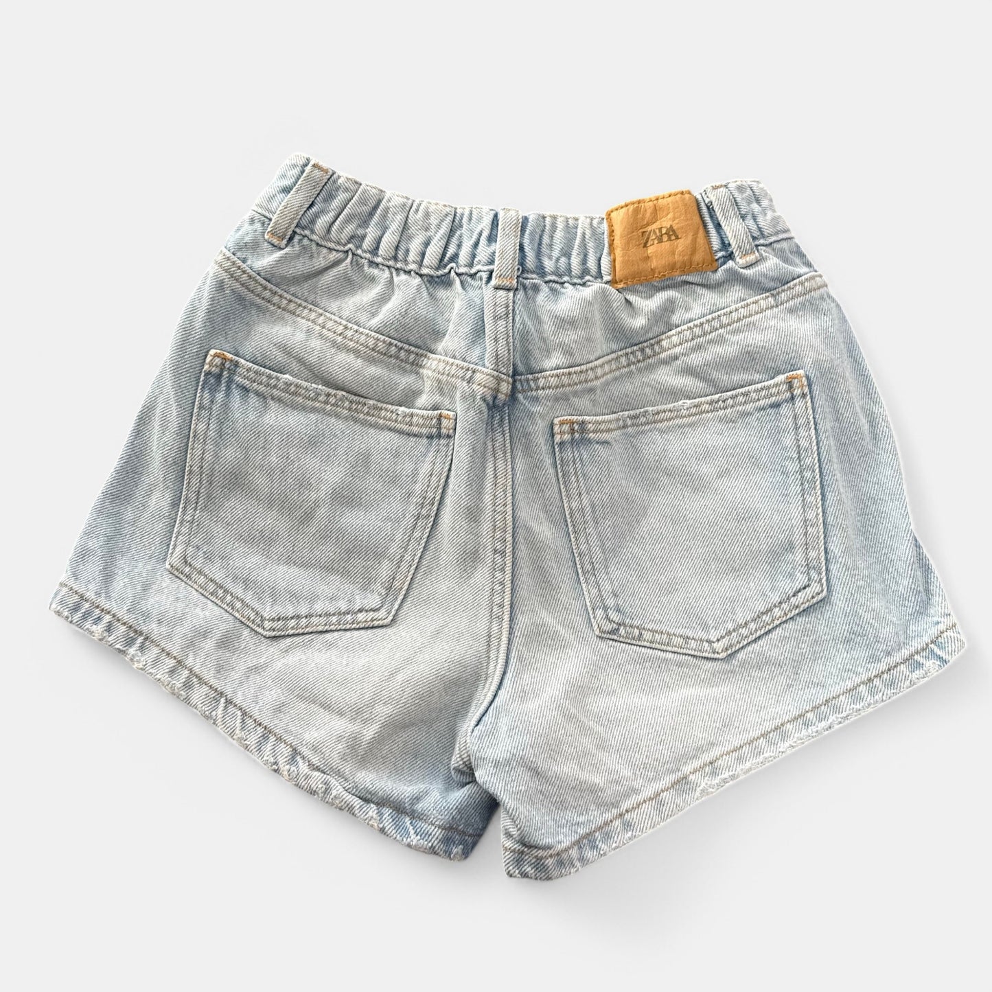 Short Zara : 10 ans