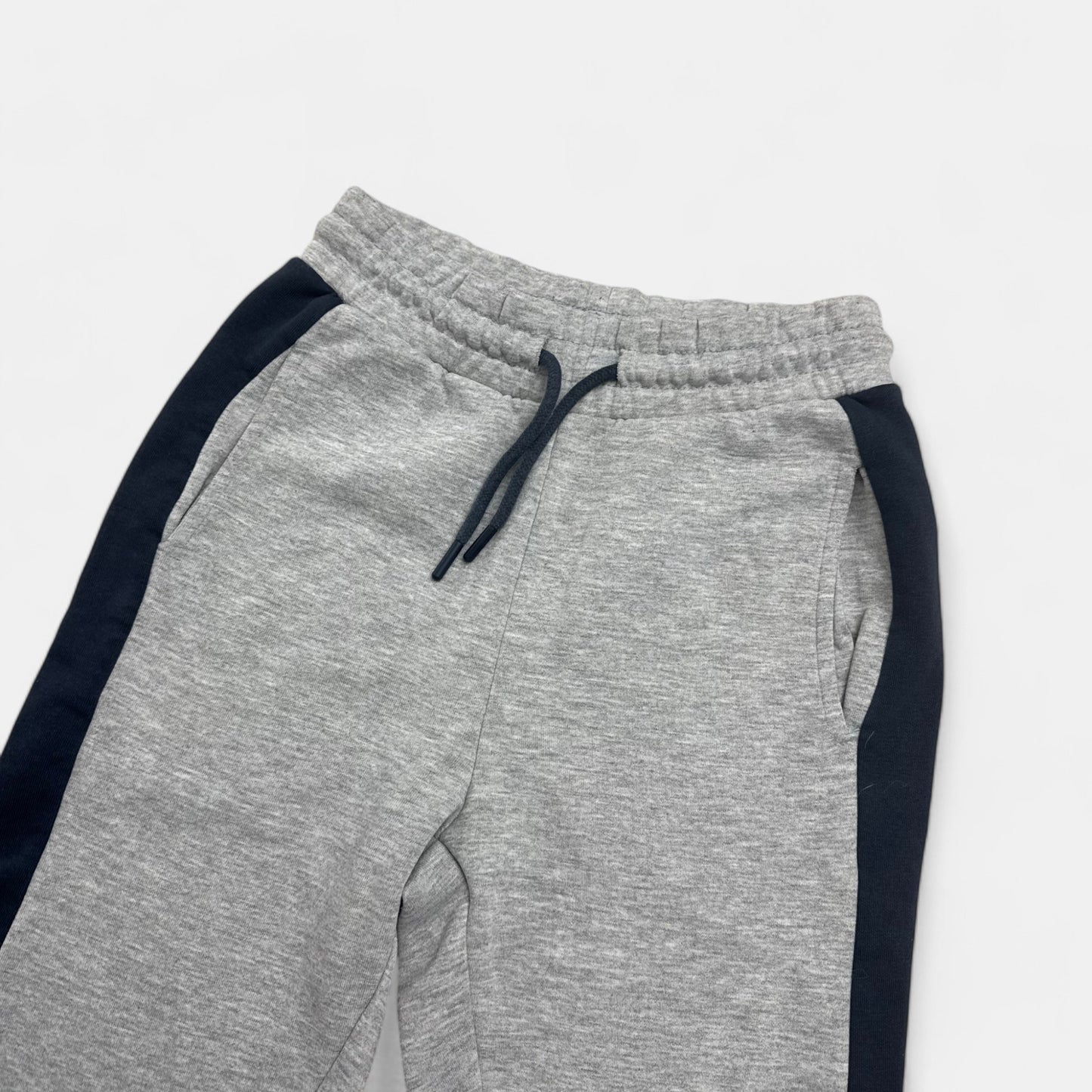 Pantalon suvetement Kiabi : 12 ans