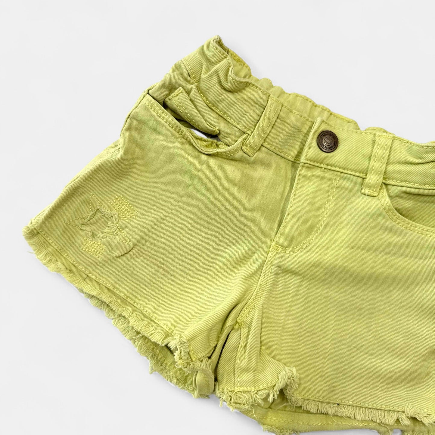 Short Tape à l'oeil : 6 ans