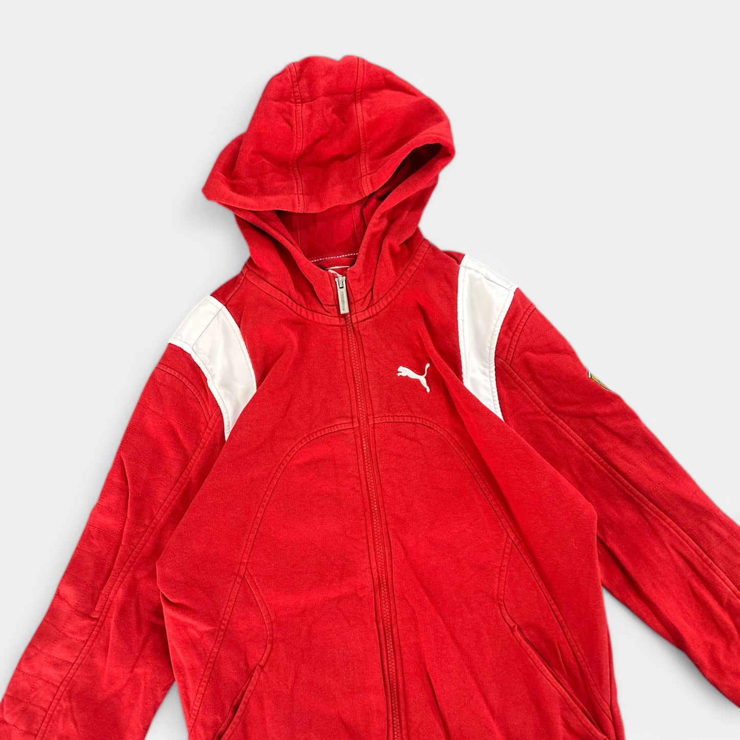 Gilet Ferrari : 16 ans