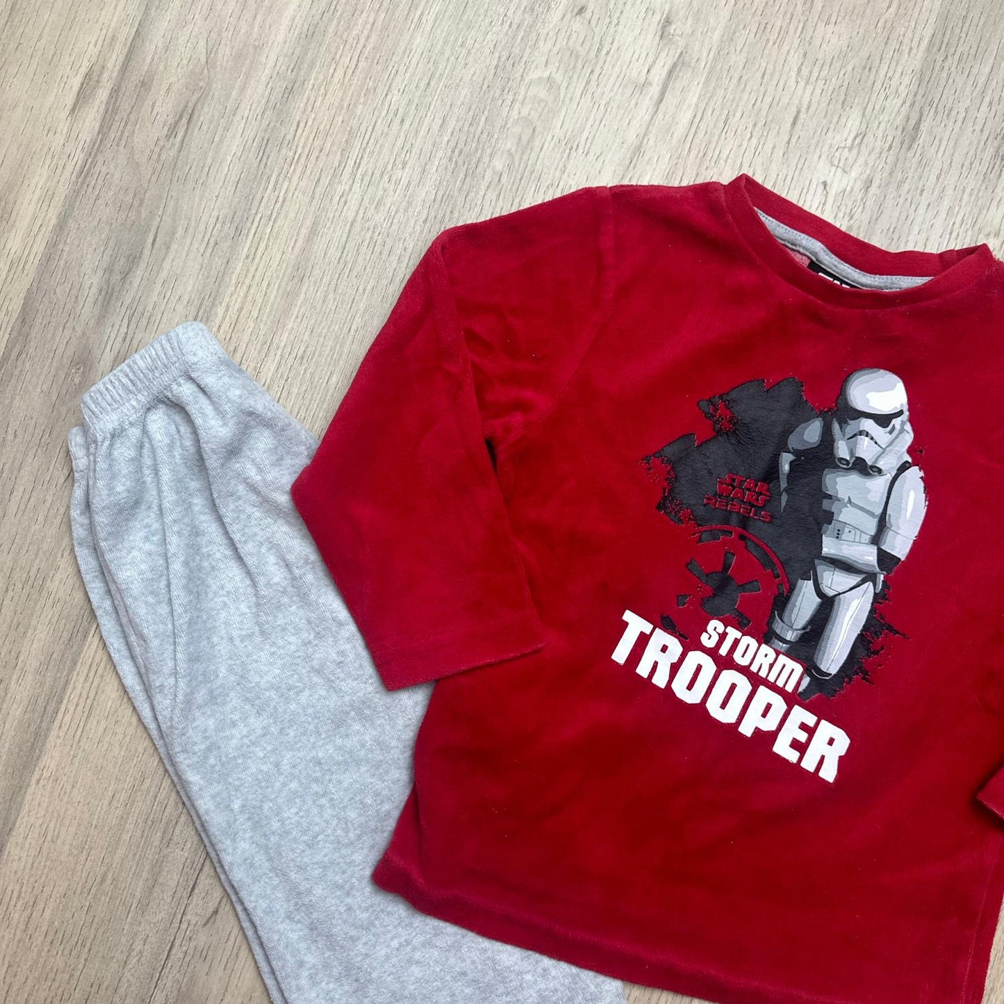 Pyjama stars wars : 5 ans