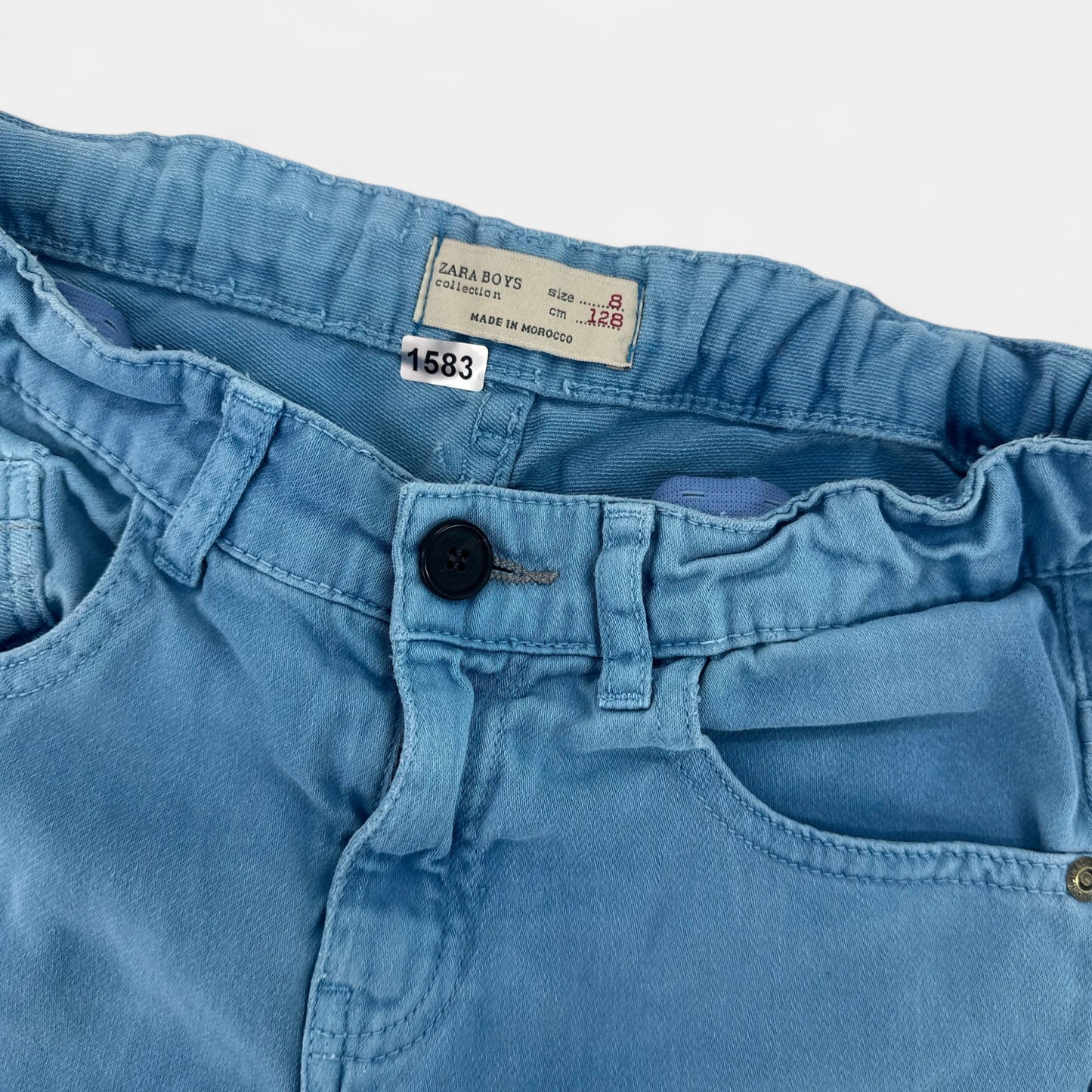 Short Zara : 8 ans