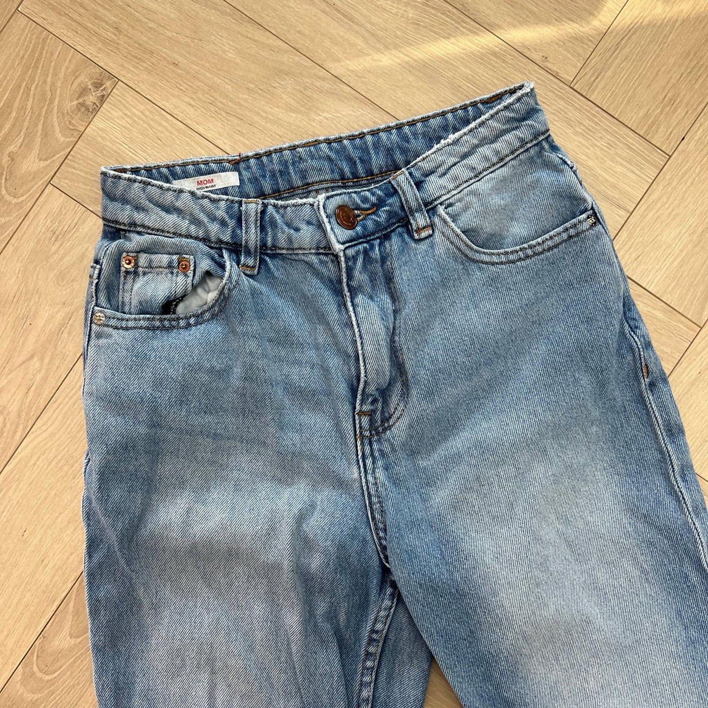 Pantalon mom Jennyfer : 10 ans