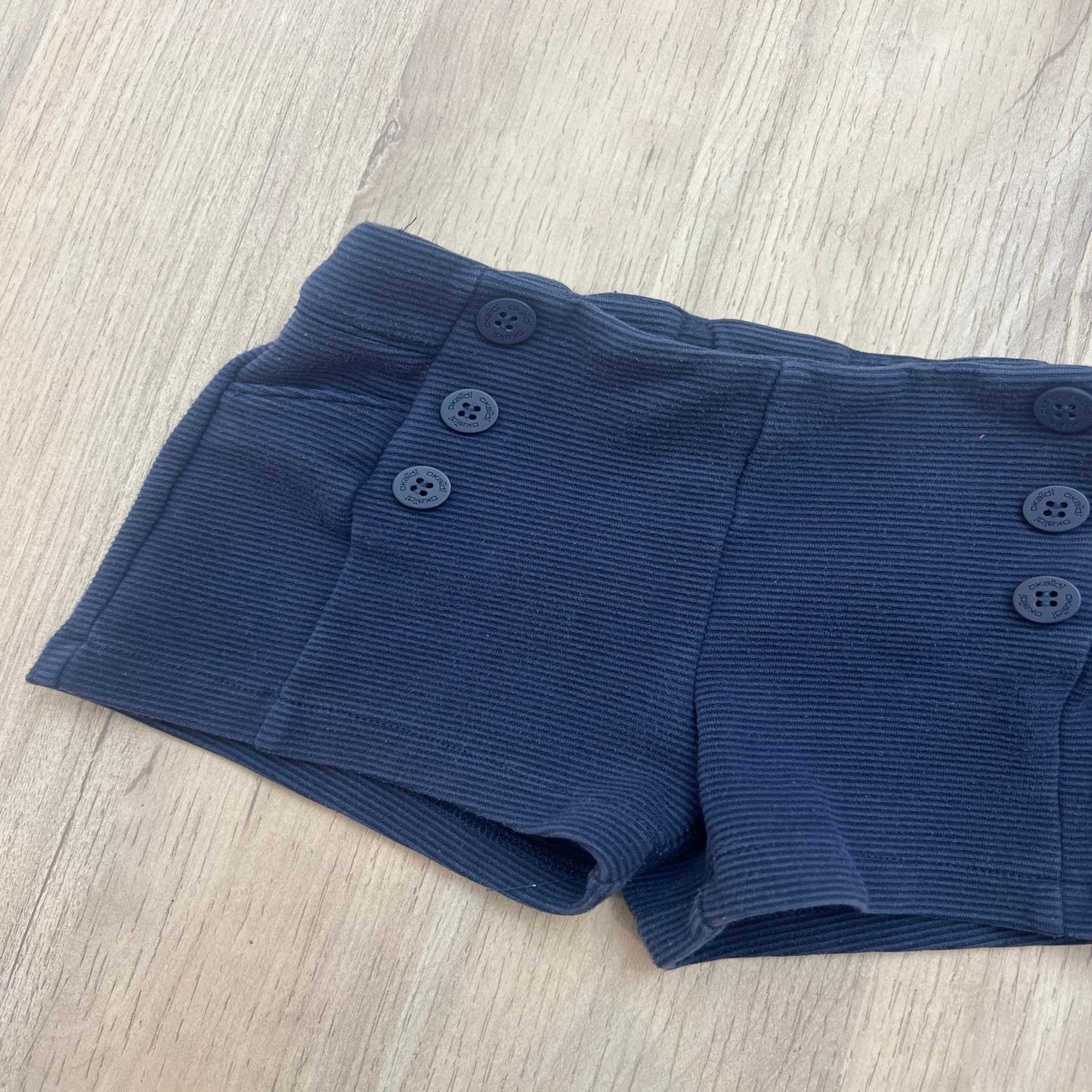 Short Okaidi : 3 ans