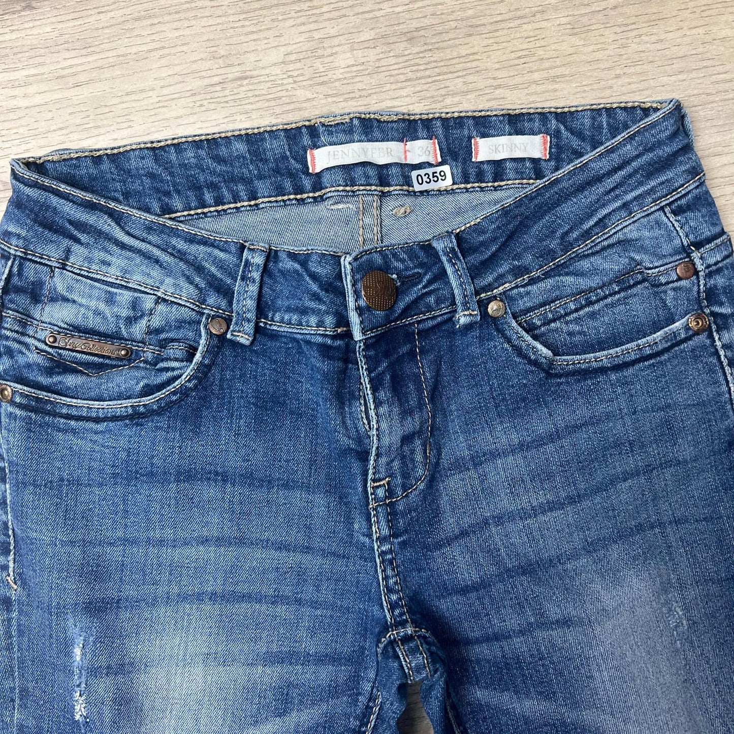 Pantalon Jennyfer : 16 ans