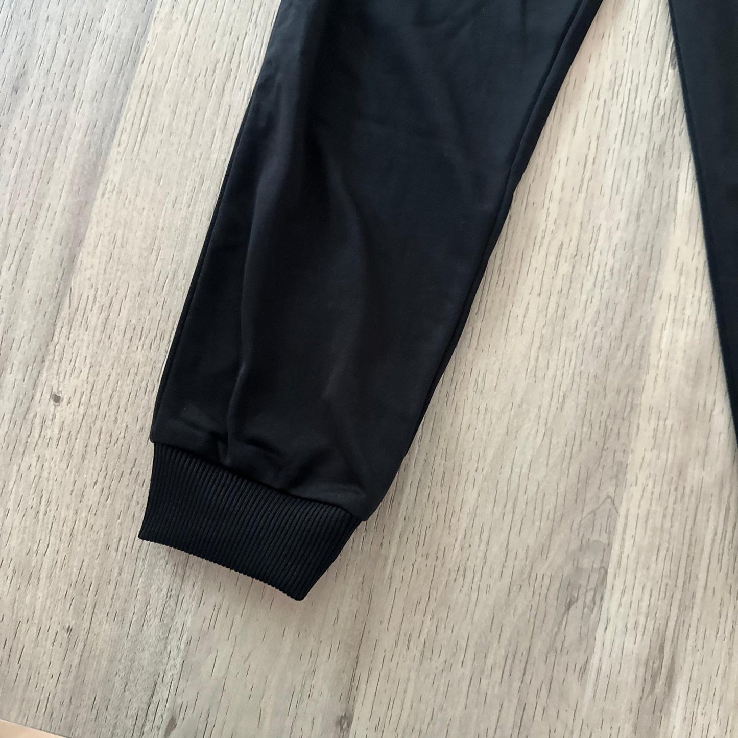 Pantalon Puma : 10 ans