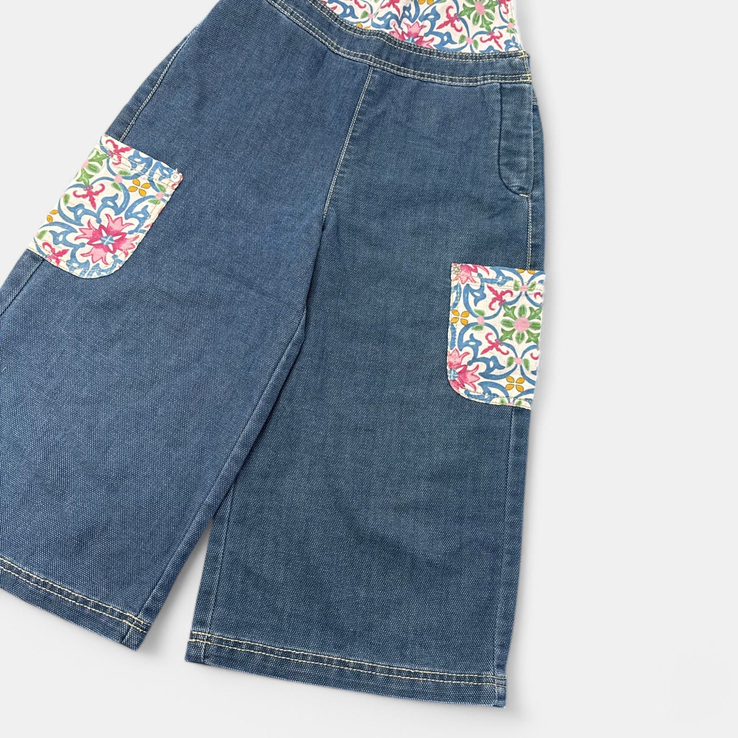 Salopette Benetton : 10 ans