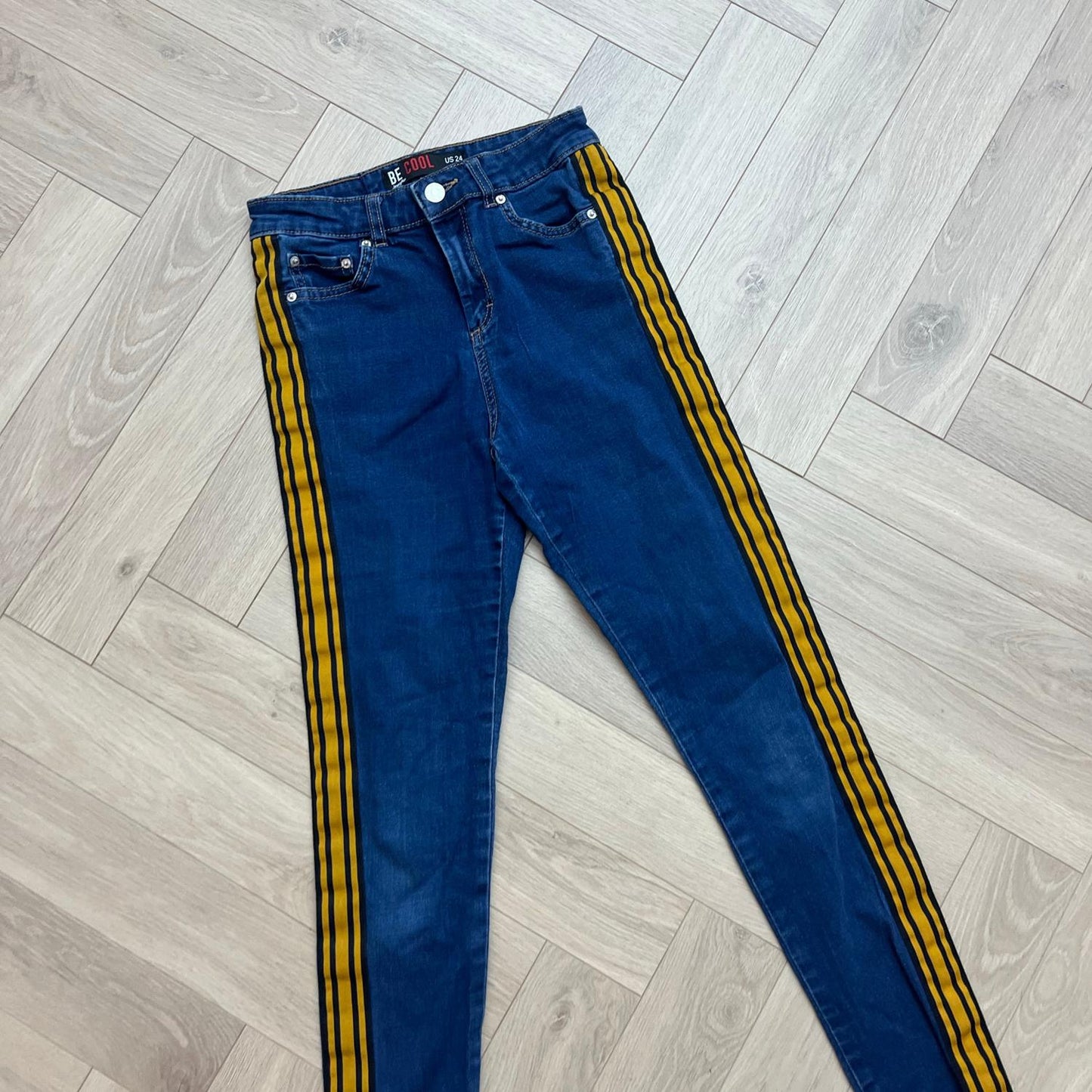 Pantalon Be cool Jennyfer : 14 ans