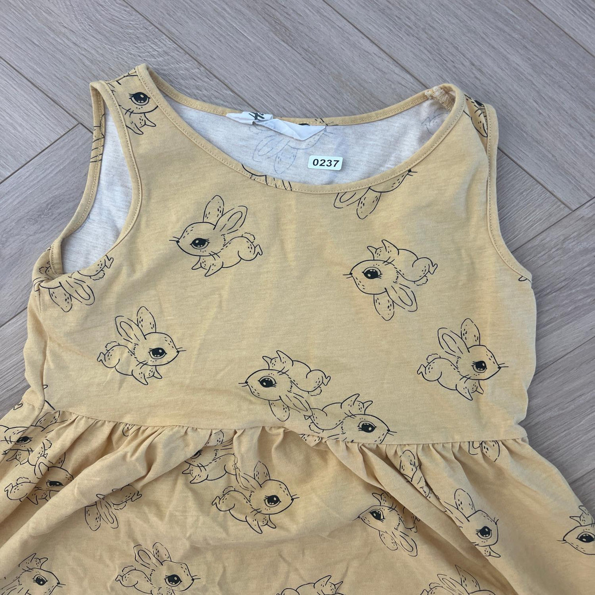 Robe H&M : 9 ans