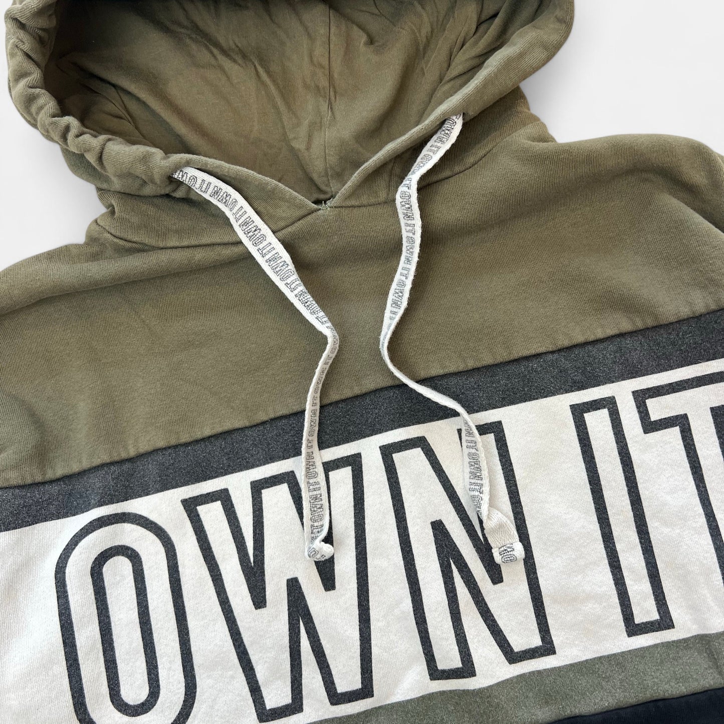 Pull Jennyfer : 16 ans
