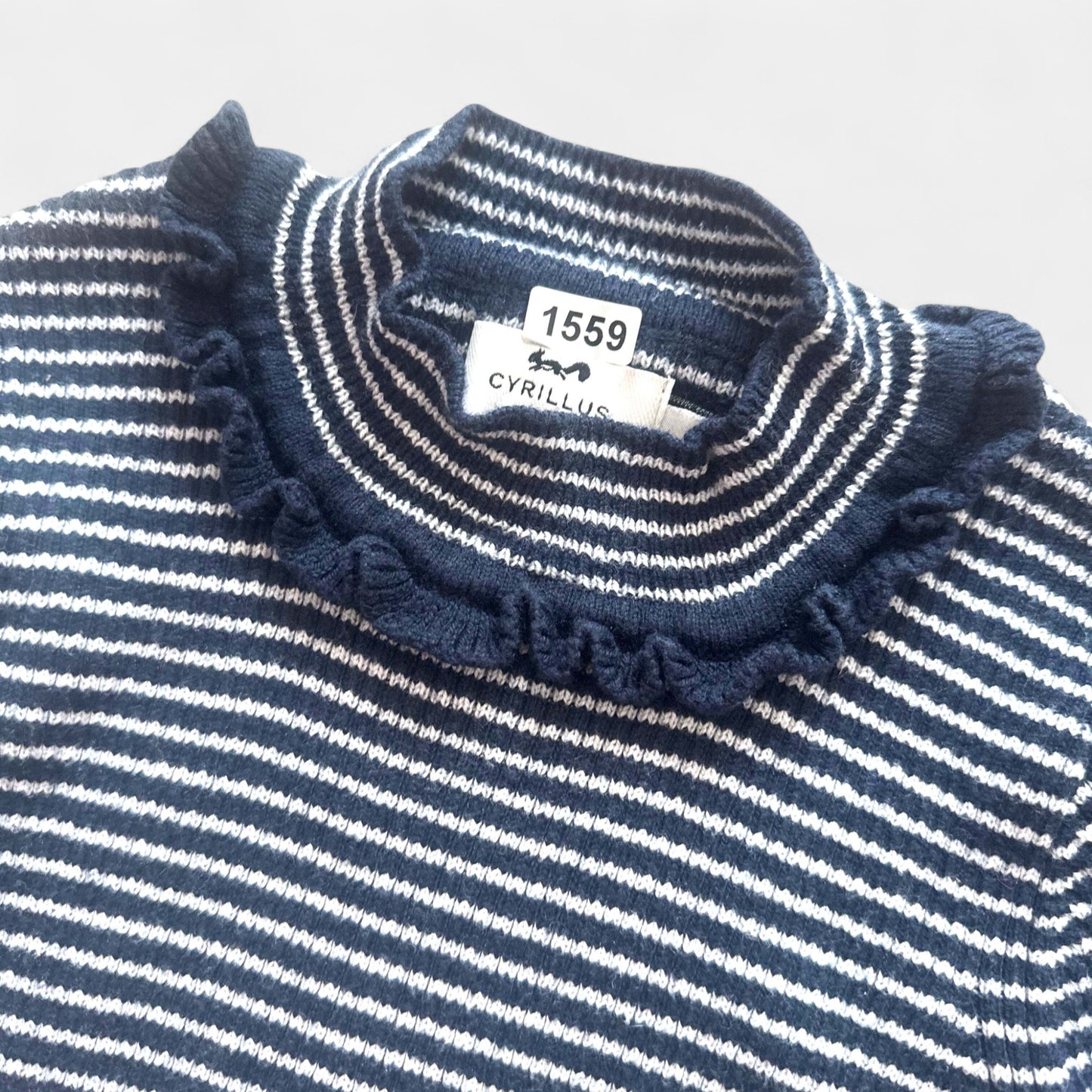 Pull Cyrillus : 8 ans