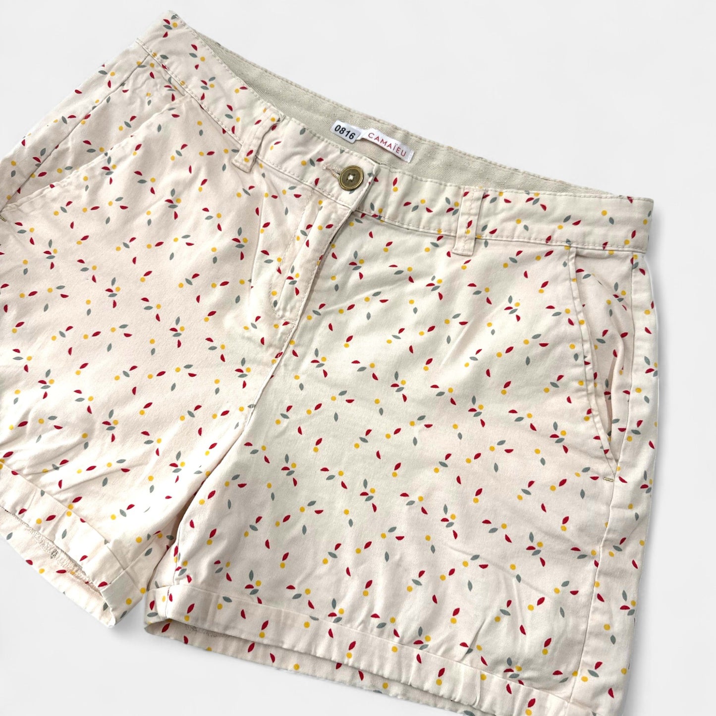 Short camaïeu : 16 ans