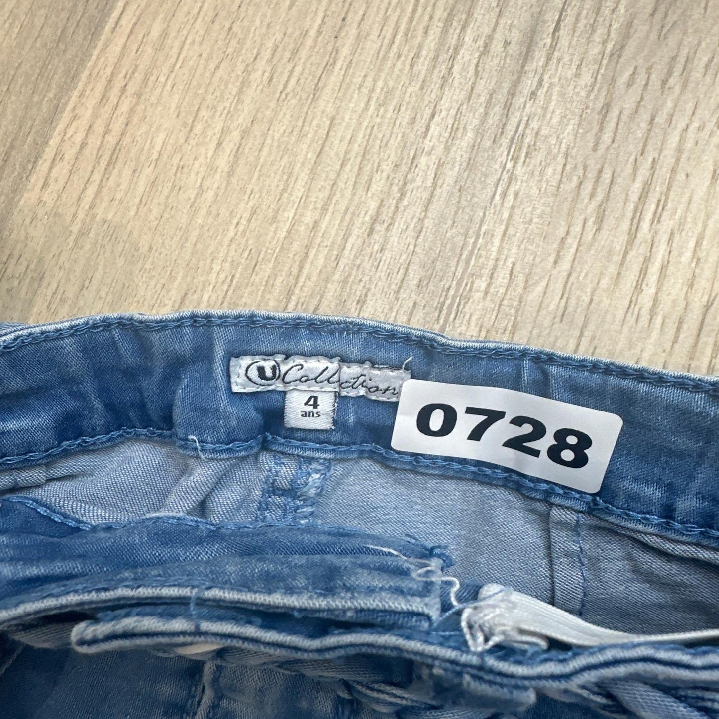 Short essentiel u : 4 ans